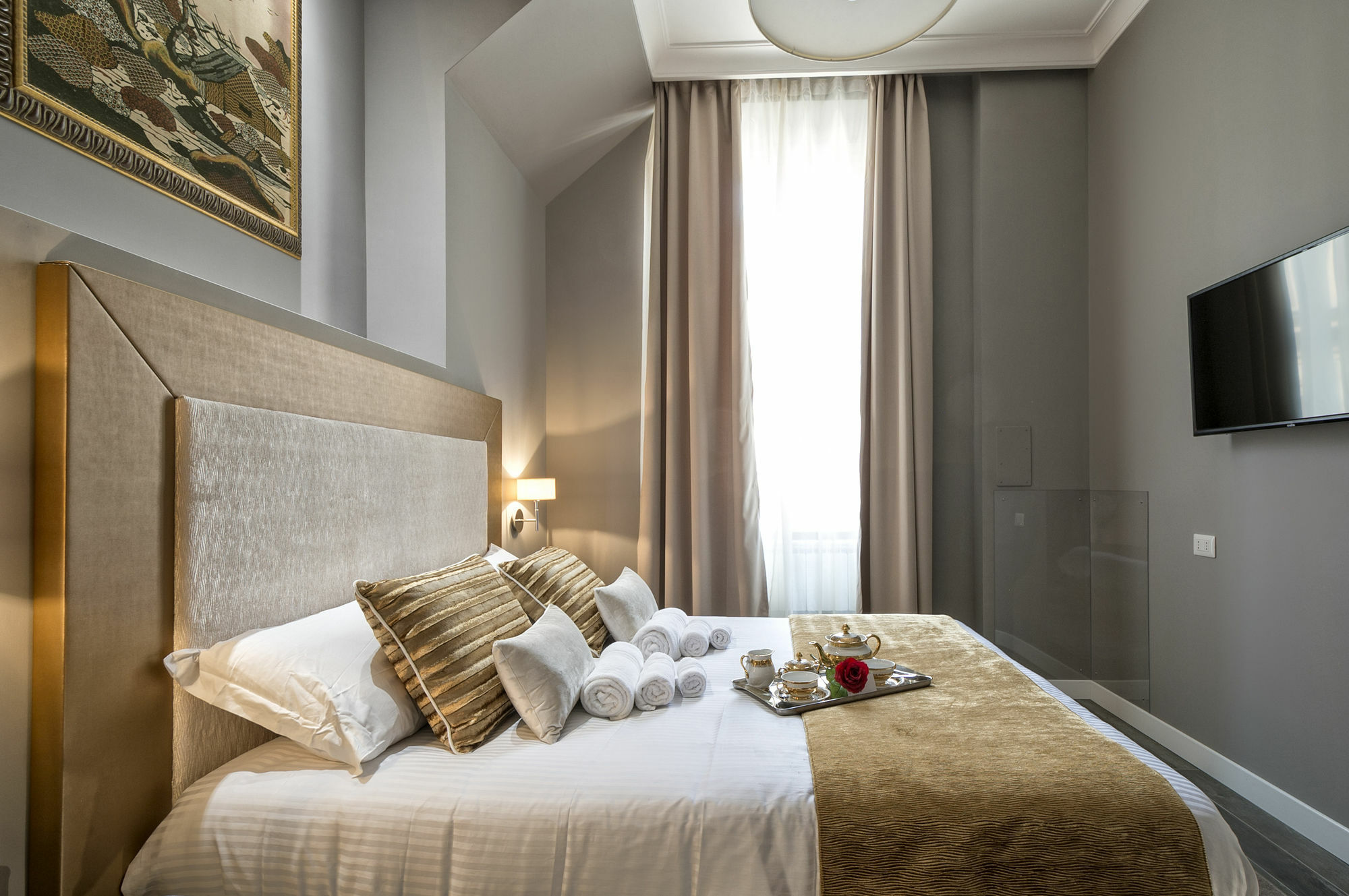 Lea Luxury Pensión Roma